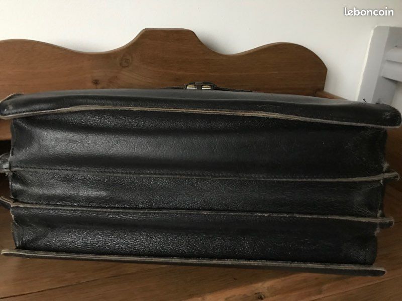 Sacoche Lancaster cuir noire (image 6)