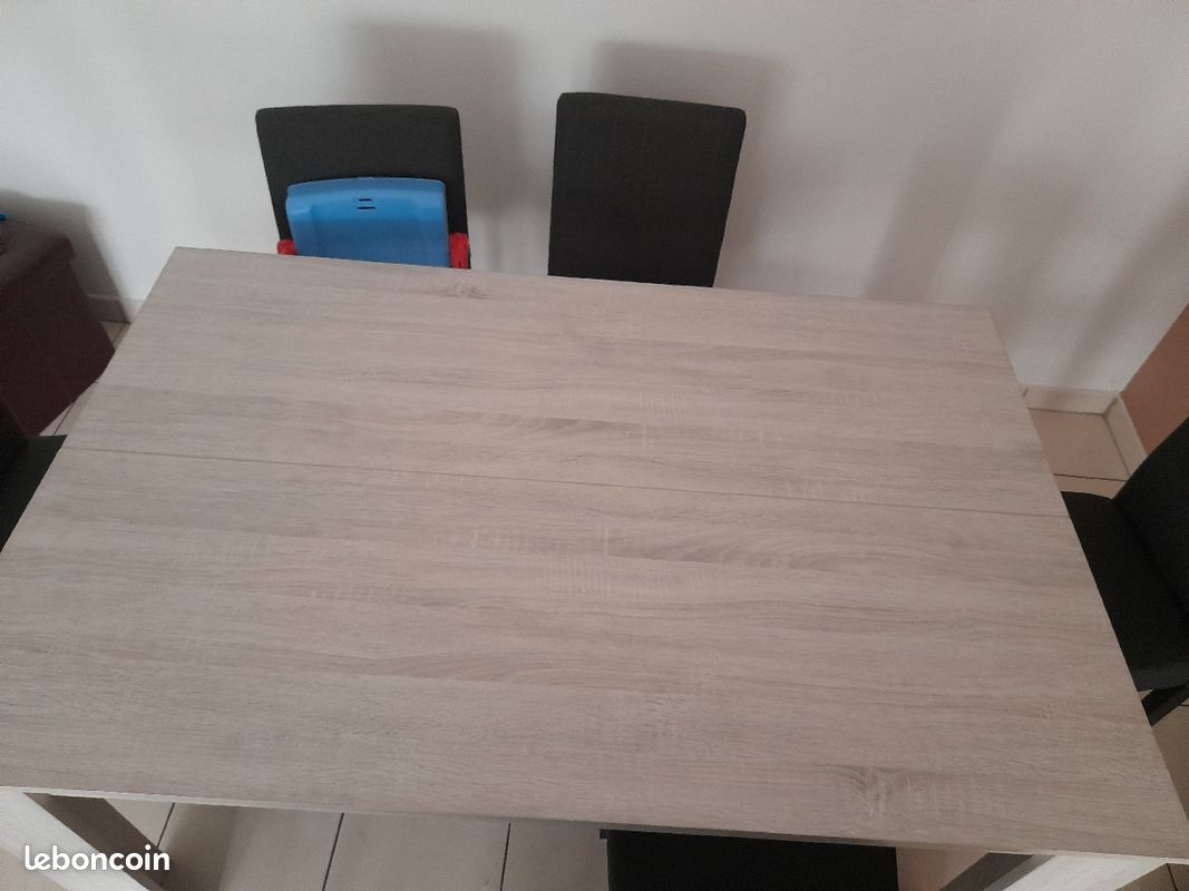 Table (image 1)