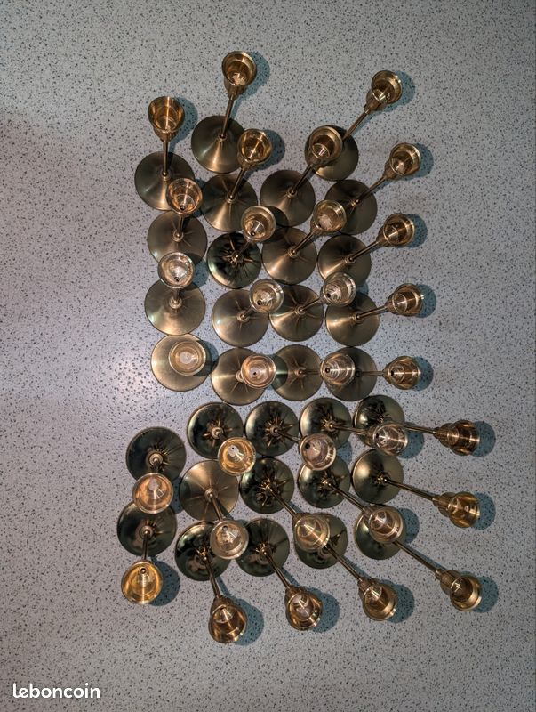 Chandeliers dorés (image 2)
