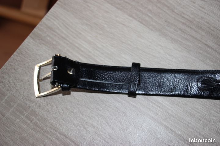 Ceinture noire à compartiment (image 5)