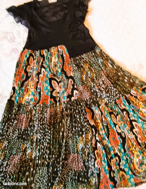 Robe élégante Jacqueline Riu Taille 40 - Style Ample Et Chic, Multicolore - Occasion En Parfait état