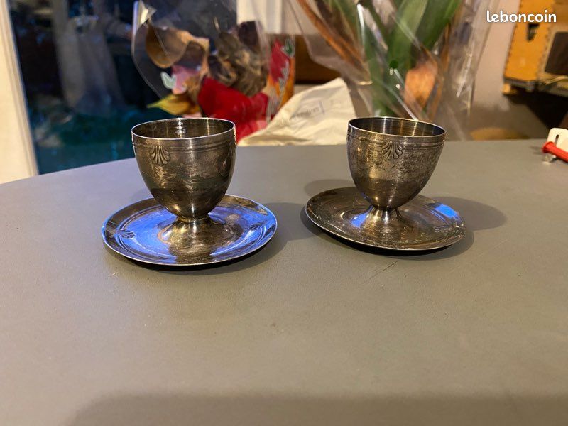 Paire coquetiers coupelle métal argenté table cuisine oeuf vintage poinçon lys (image 1)