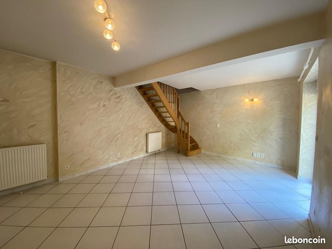 Maison 3 pièces 80 m² · à Castres · 80 m² · 600 €/mois