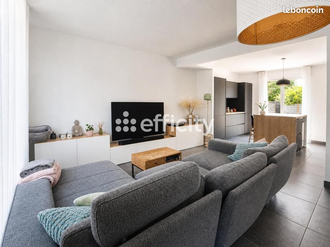 Maison 6 pièces 127 m² · à Liffré · 127 m² · 399 000 €