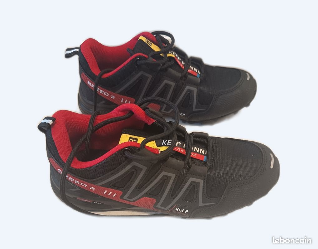 Vend chaussure randonnée (image 1)