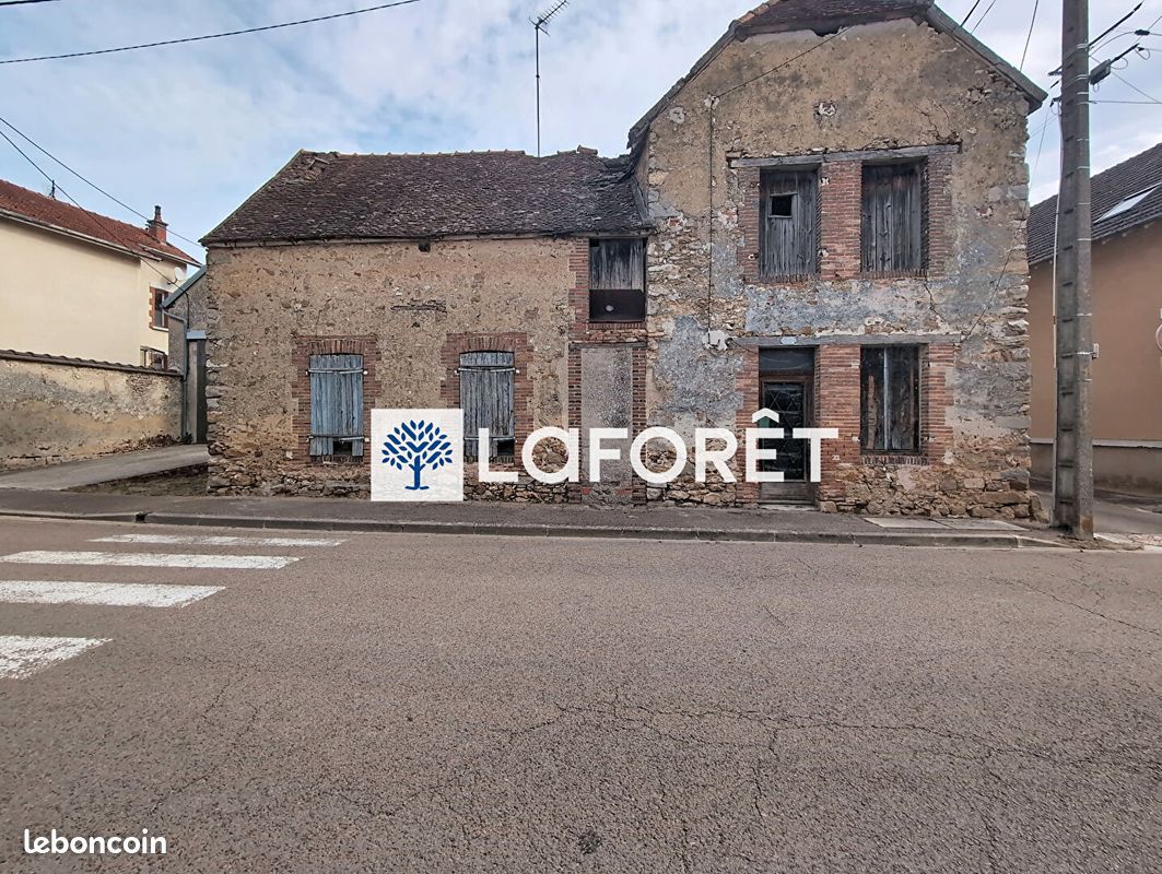 Maison 5 pièces 269 m² · à Nogent-sur-Seine · 269 m² · 109 000 €