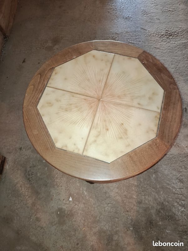 Table basse ronde en bois (image 1)
