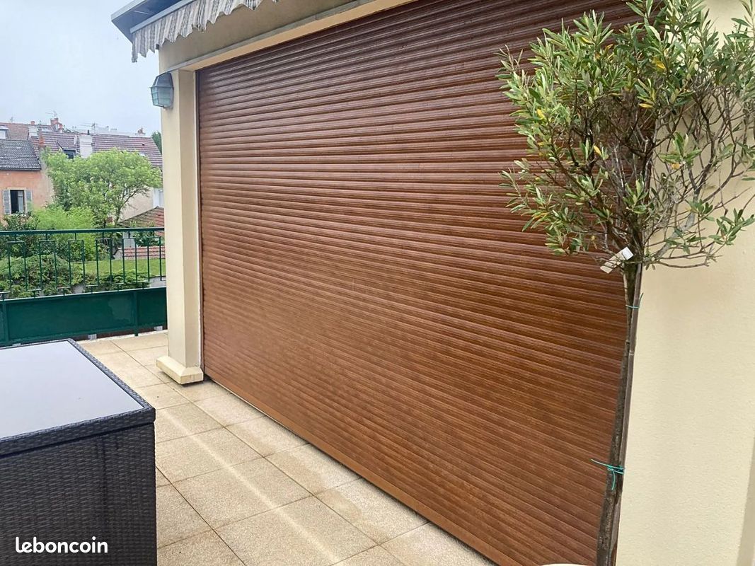 Rideau métallique pour garage Paris | Fabrication & pose sur mesure (image 3)