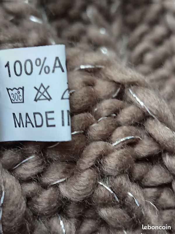 Bonnet marron fils argentés (image 5)
