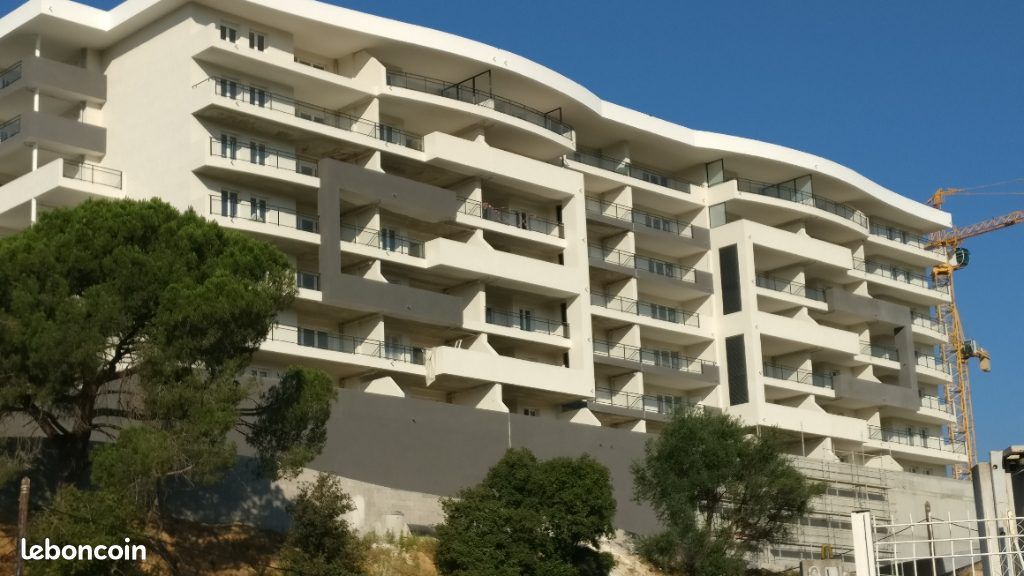 Appartement 4 pièces 95 m² · à Ajaccio · 95 m² · 1 200 €/mois