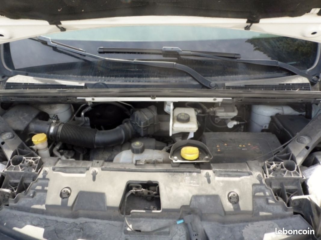 Renault trafic fourgon gn l1h1 1200 kg dci 120 energy confort (image 10)