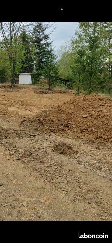 Vente terrain 7000m2 · à Verneuil-sur-Vienne · 70 000 €