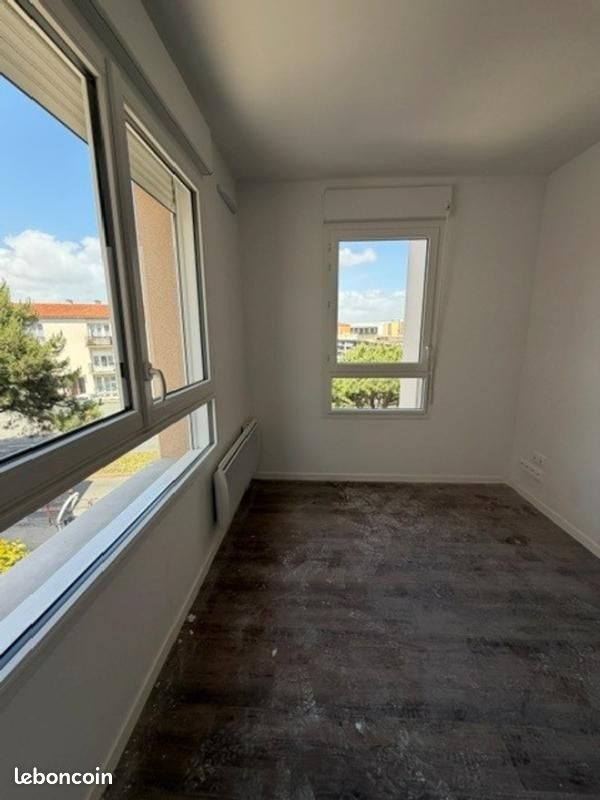 Appartement 1 pièce 17 m² · à Aytré · 17 m² · 500 €