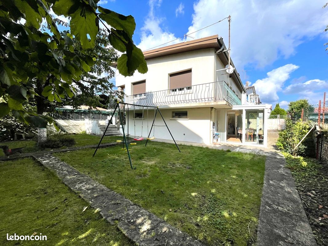 Maison 7 pièces 115 m² · à Val de Briey · 115 m² · 240 000 €