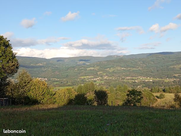 Vends terrain constructible 5 minutes d'Ambert