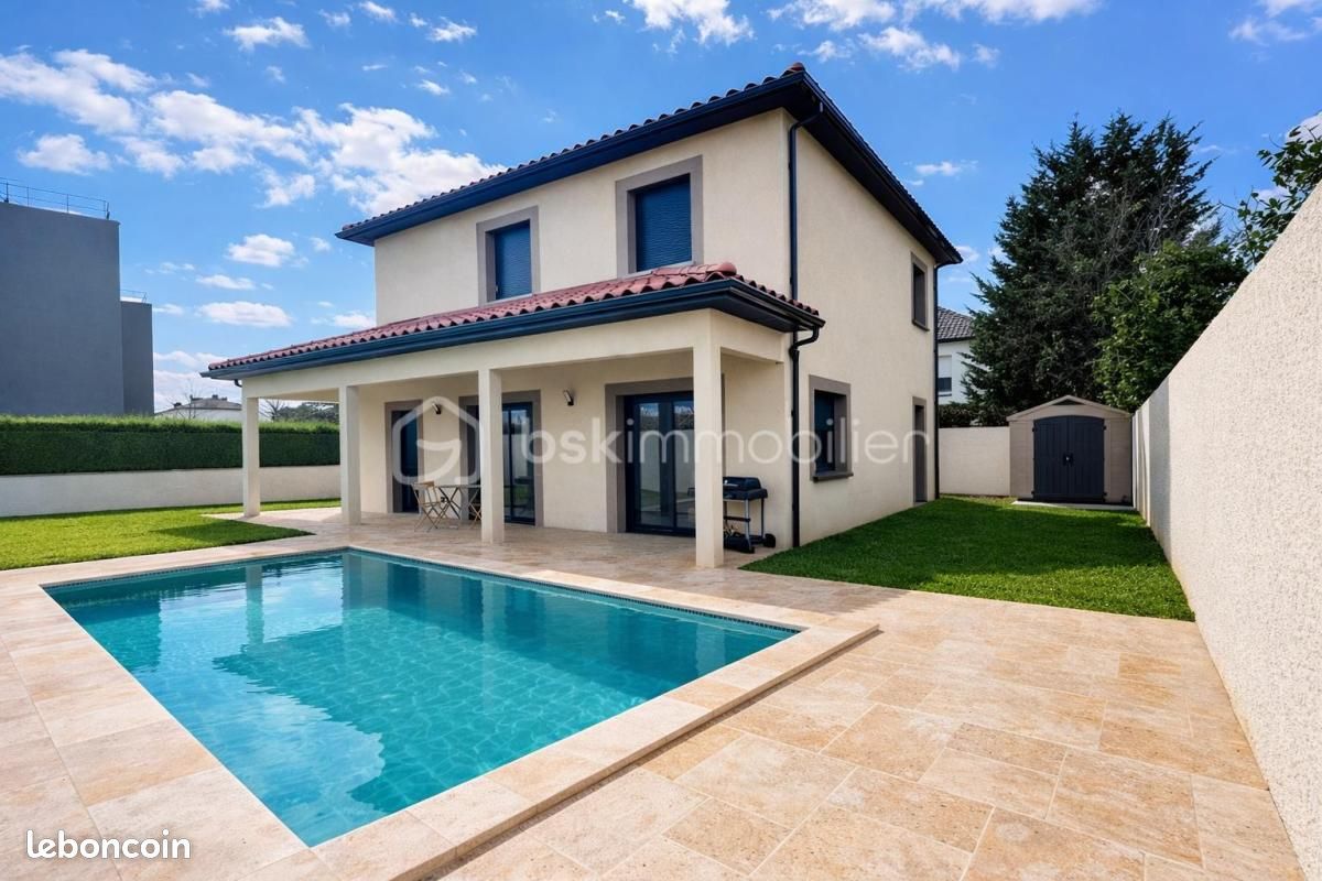 Maison 7 pièces 151 m² · à Le Péage-de-Roussillon · 151 m² · 320 000 €