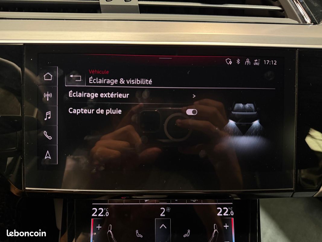 AUDI E-TRON 55 114KWH QUATTRO S LINE SIÈGES ÉLECTRIQUES CHAUFFANTS RÉGULATEUR ADAPTATIF CAMÉRa 360 (image 31)
