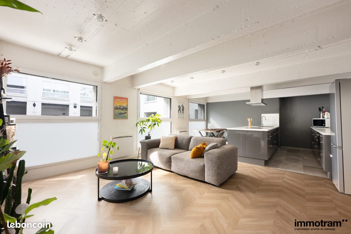 Appartement 3 pièces 90 m² · à Tourcoing · 90 m² · 185 000 €