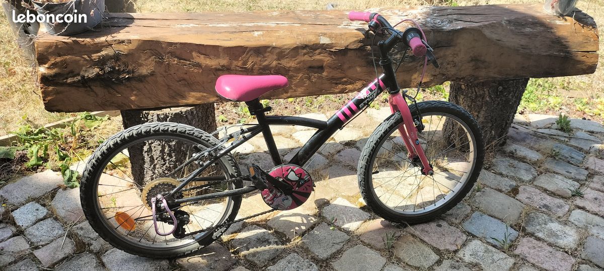 Vélo Bitwin 20 pouces très bon état fushia noir (image 2)