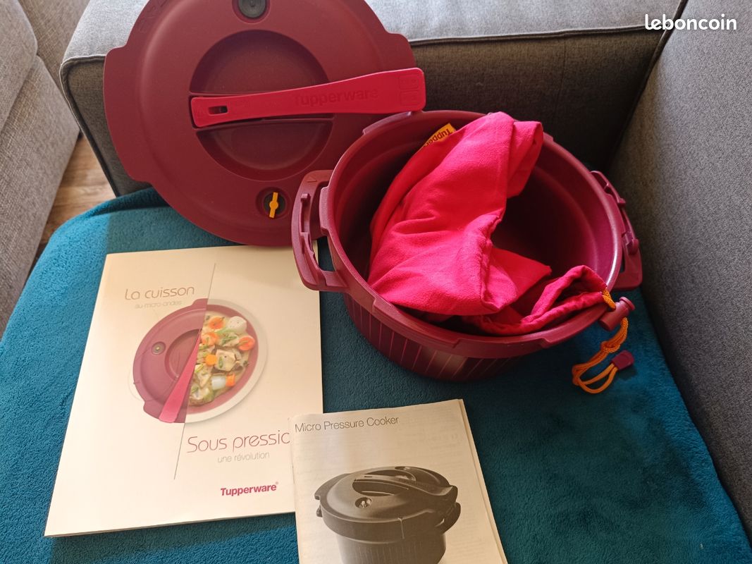 Tupperware Micro Onde Pressure Cooker Cocote Minute - Version deluxe - Électroménager