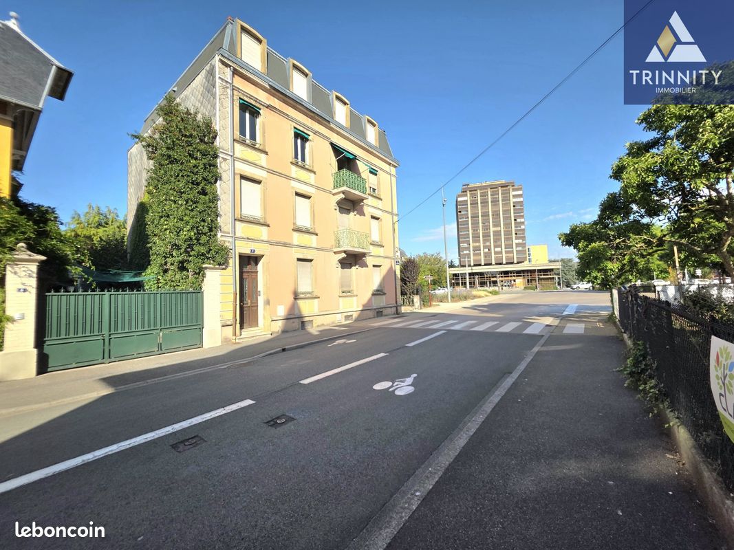 Appartement 5 pièces 107 m² · à Belfort · 107 m² · 155 000 €