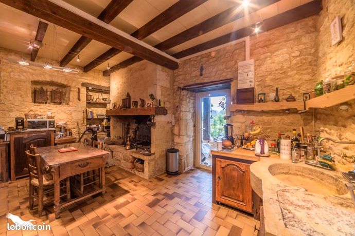Maison 5 pièces 165 m²
