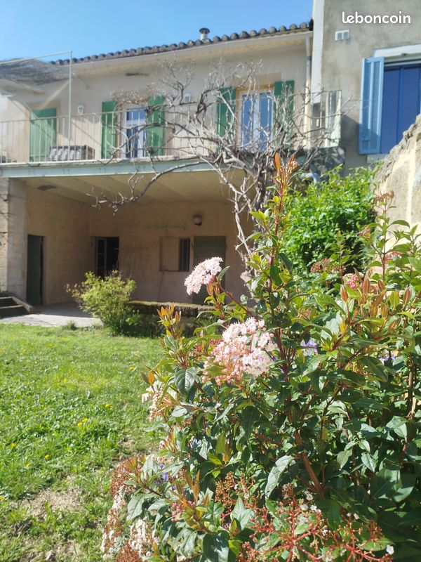 Maison 7 pièces 240 m² · à Salon-de-Provence · 240 m² · 520 000 €