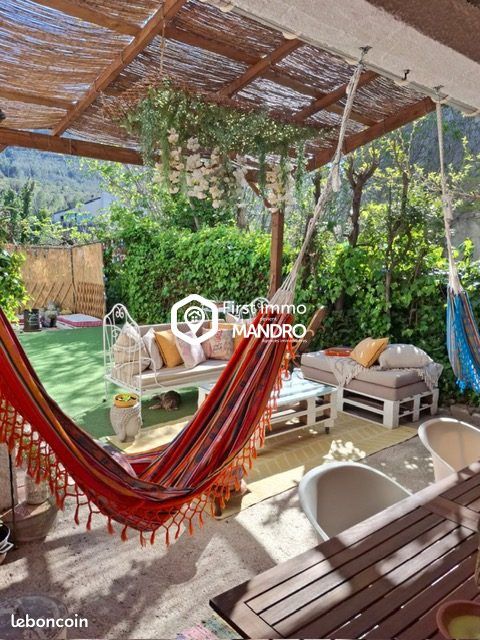 Maison 6 pièces 115 m² · à Maury · 115 m² · 210 000 €