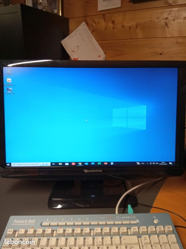 Ecran de PC bureau ou jeux Packard Bell 24" (image 1)