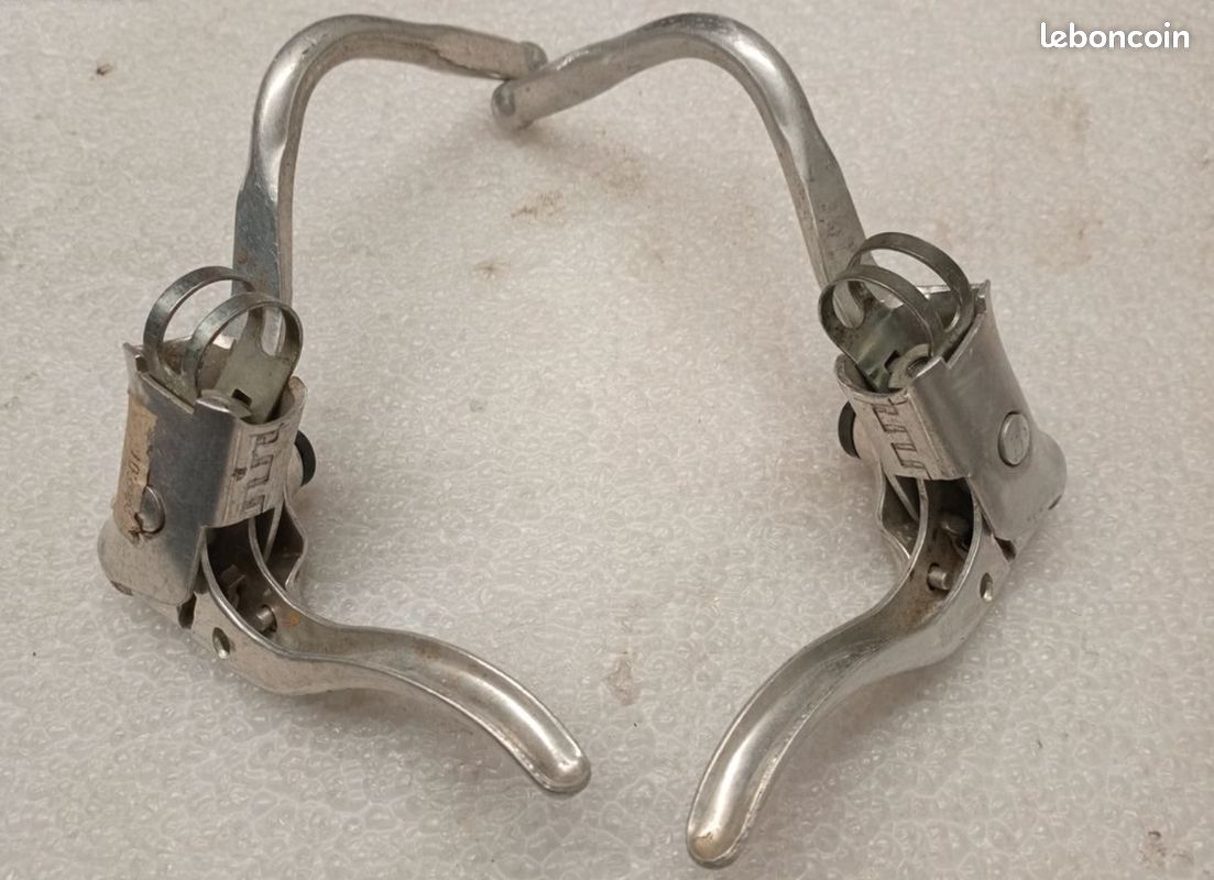 WEINMANN 137 ALLOY BRAKE LEVERS - Leviers De Freins Aluminiums WEINMANN 137 ALLOY BRAKE LEVERS - Leviers De Freins Aluminiums