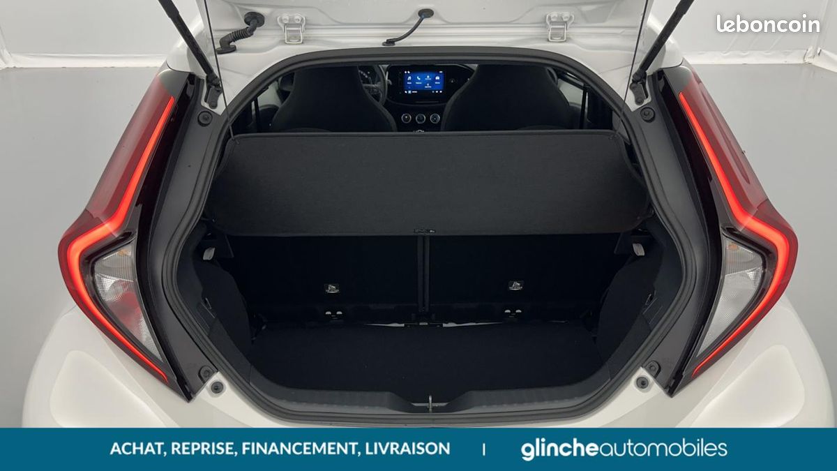 Toyota aygo x 1.0 VVT-i 72ch Dynamic (image 10)