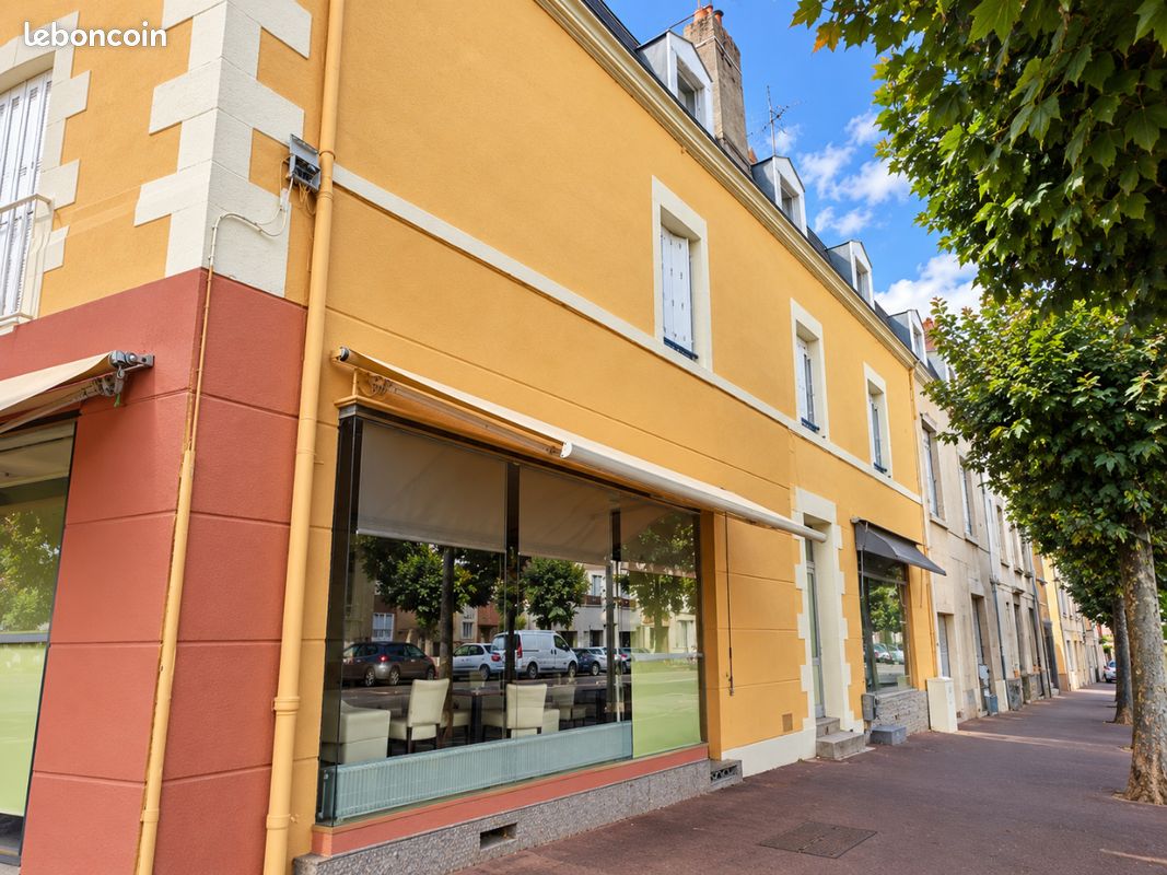 Immeuble 10 pièces 350 m² · à Limoges · 350 m² · 479 000 €