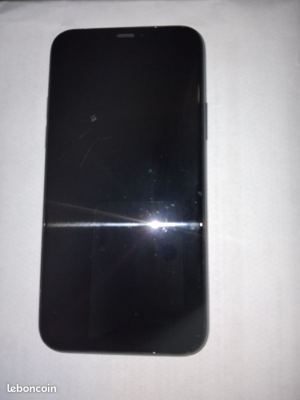 Iphone 11 Pro bon état (image 1)