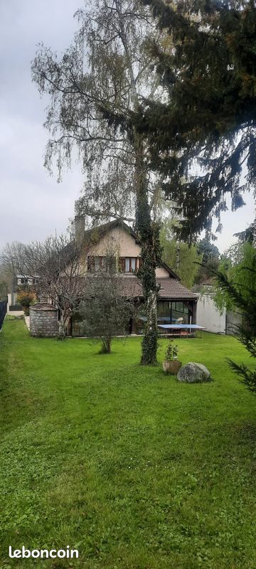 Maison 8 pièces 169 m² · à Noisy-le-Grand · 169 m² · 795 000 €
