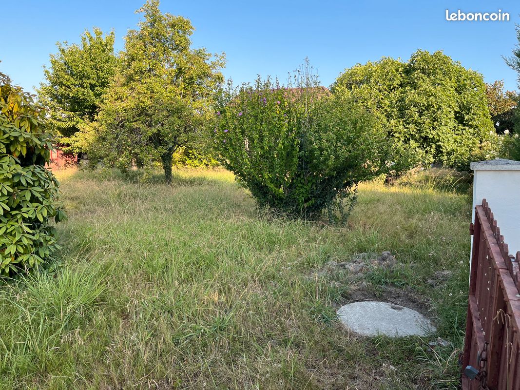 A vendre Terrain · à Pau · 150 000 €
