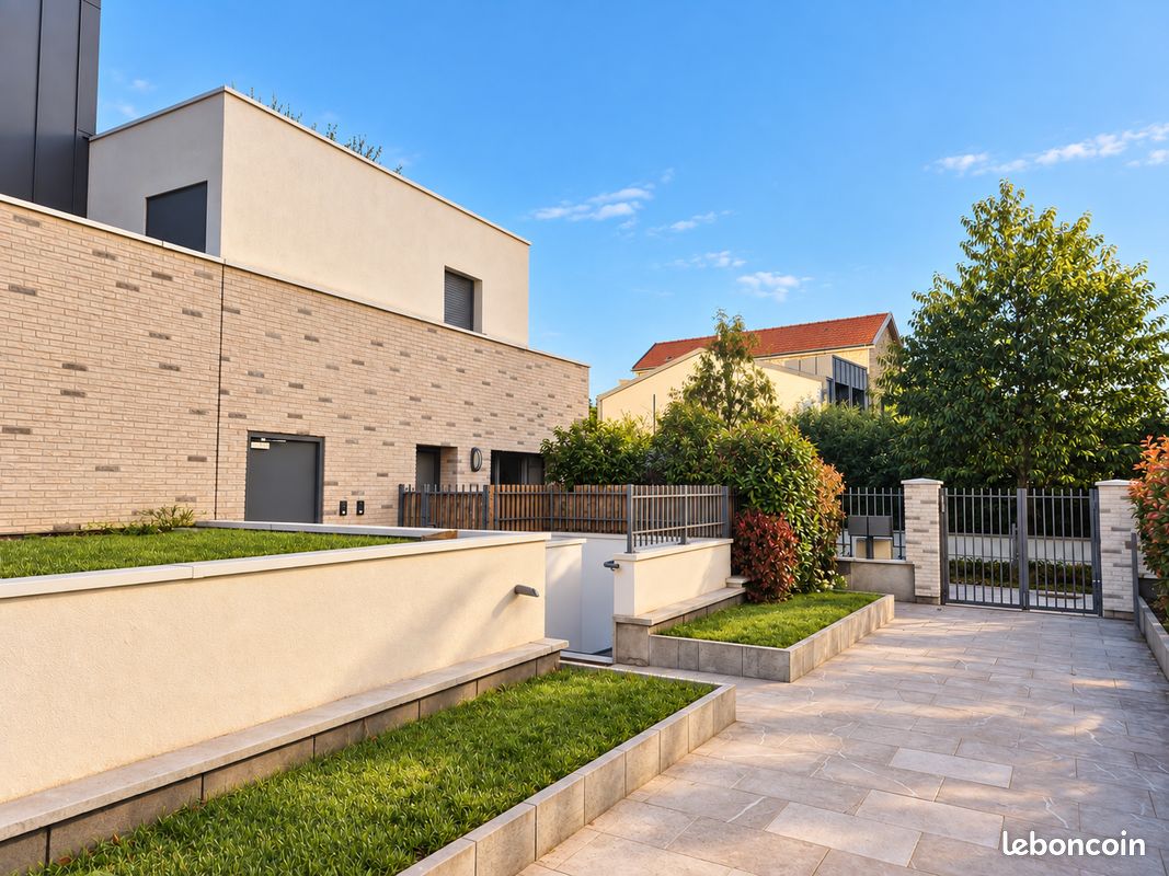 Maison 4 pièces 78 m² · à Saint-Maur-des-Fossés · 78 m² · 649 000 €