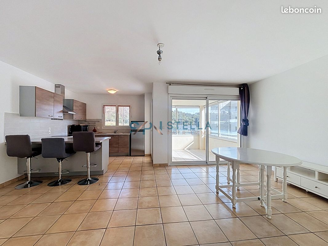 Appartement 3 pièces 66 m² · à Ajaccio · 66 m² · 1 090 €/mois