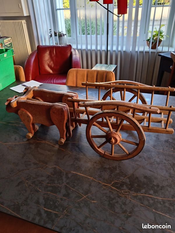 ANCIEN JOUET STYLE DEJOU ATTELAGE CHEVAL A ROULETTES REMORQUE TOLE 1920