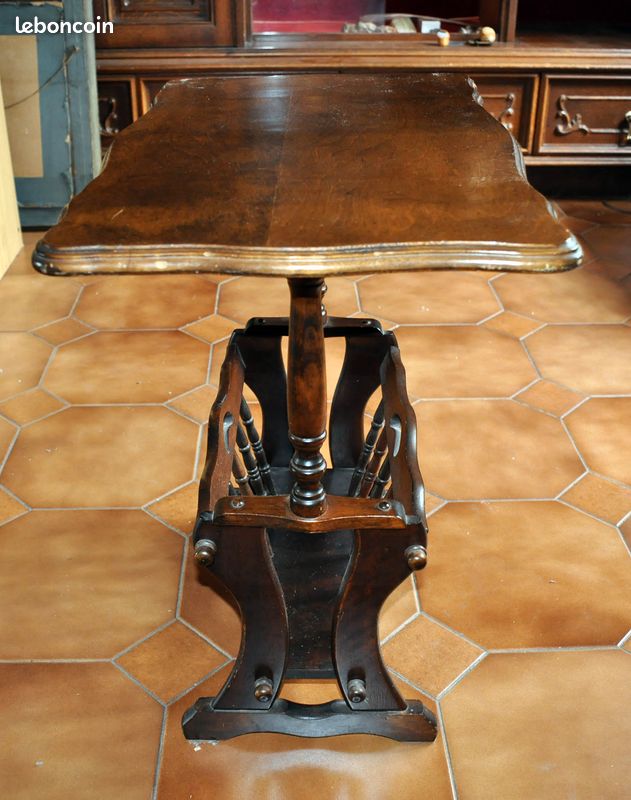 Petite table d'appoint vintage porte-revues (image 3)