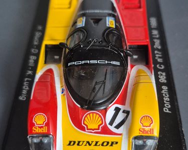 Maquette Heller Porsche 962 Danone – Échelle 1/43, Bon état, Occasion