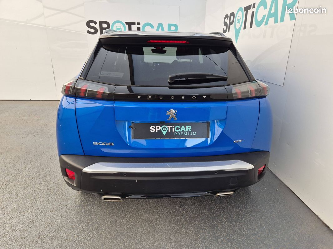 PEUGEOT 2008 PureTech 130 S&S EAT8 GT (image 5)