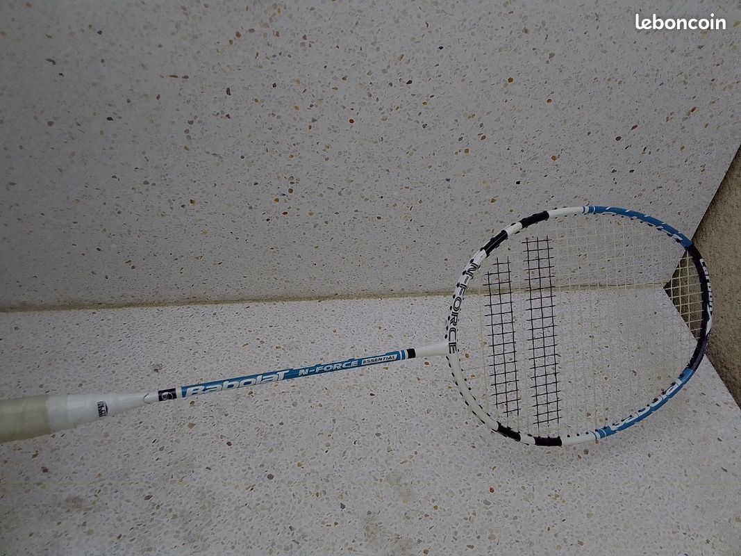 Raquette Tennis Head (avec 7 balles) + Raquette Badminton Babolar (avec 9 volants) + Sac Rangement (image 4)