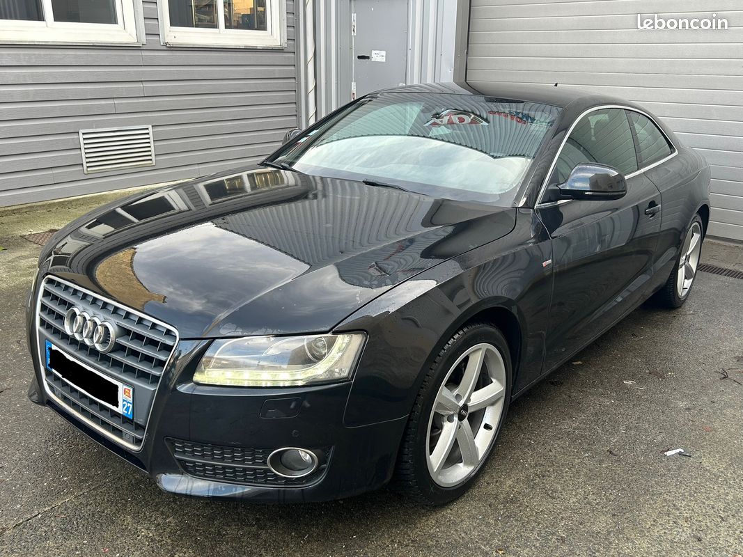 AUDI A5 Coupe S-LINE EXCELLENT état (image 2)