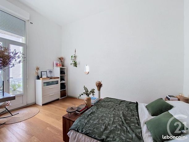 Appartement 2 pièces 50 m² — 13