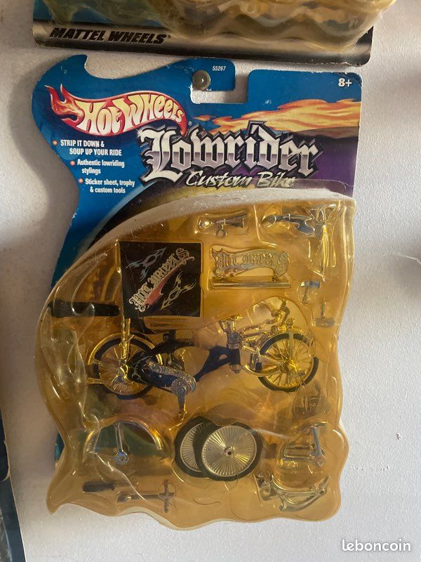 hot wheels lowrider bicycle 20" Complete Bike Gold/Chrome plush toys Trs rare Miniature collector hot