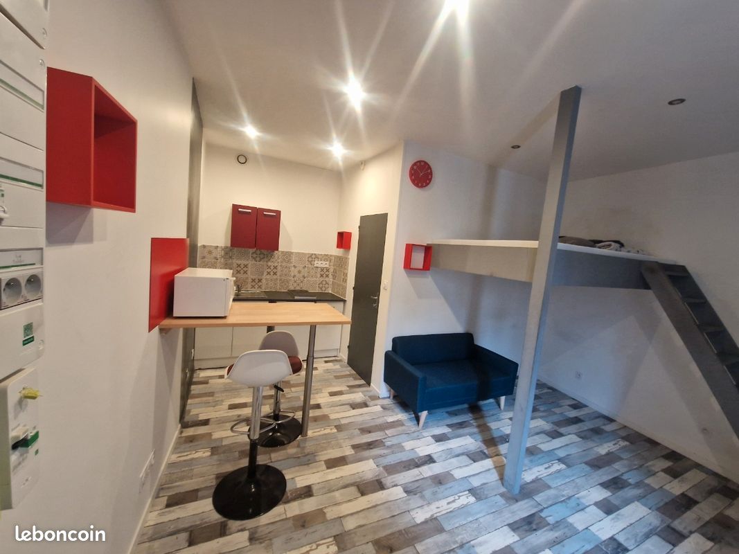 Appartement 1 pièce 23 m² · à Saint-Étienne · 23 m² · 395 €