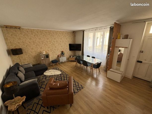 Maison à louer hypercentre d’Orléans avec garage