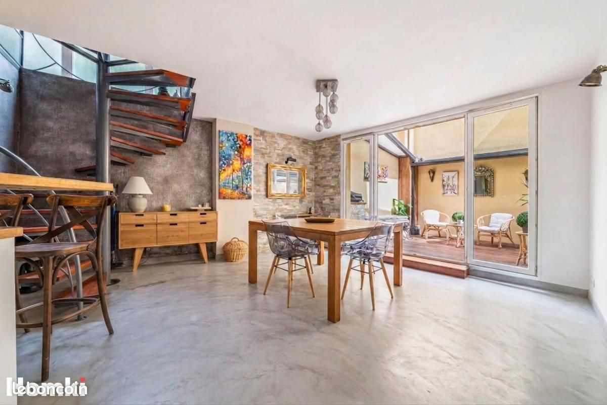 Appartement 5 pièces 166 m² · à Lyon · 166 m² · 479 000 €