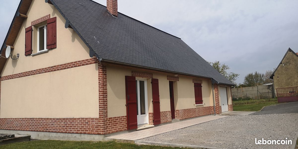 Maison 4 pièces 144 m² · à Mesnières-en-Bray · 144 m² · 880 €