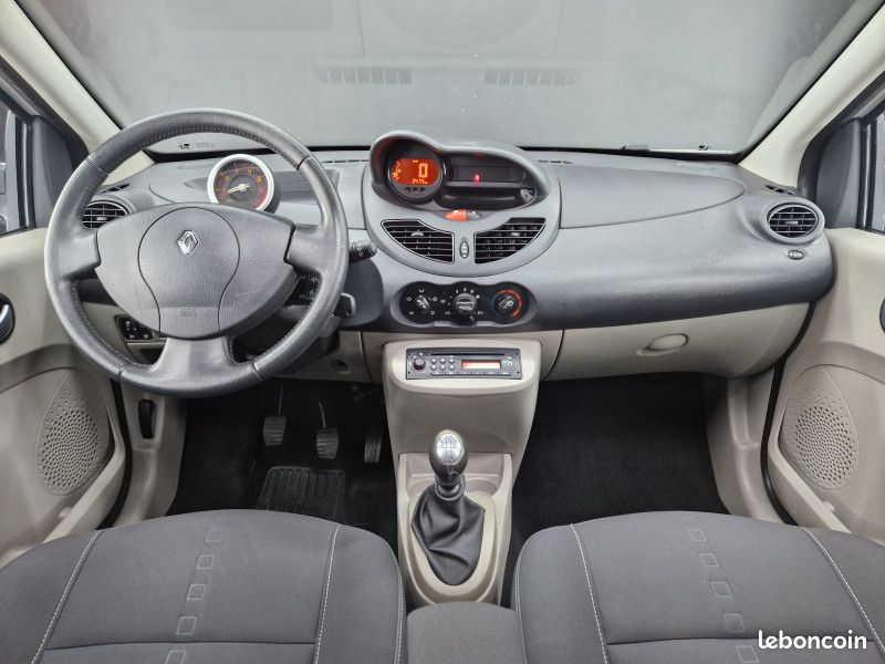Renault TWINGO II 1.2 16V 75CH NIGHT & DAY * TOIT PANORAMIQUE OUVRANT (image 10)